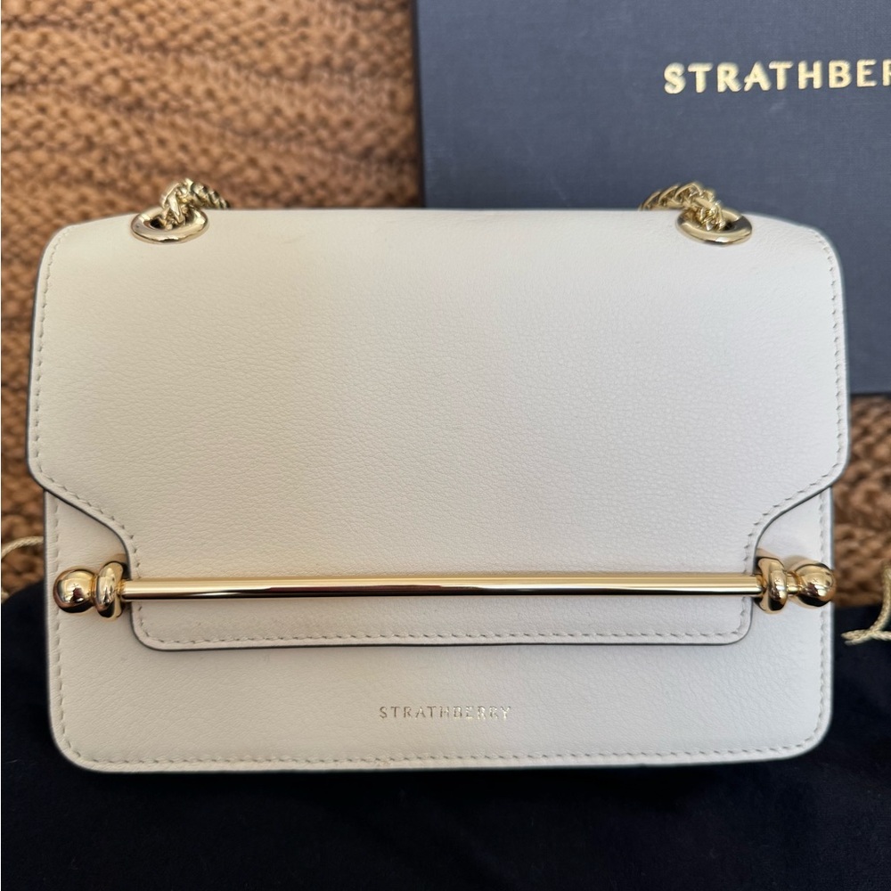 Strathberry east/west mini